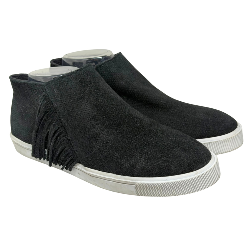 Minnetonka Sz 10 Gwen Fringe Booties Ankle Height Black Suede Pin Perf 231384